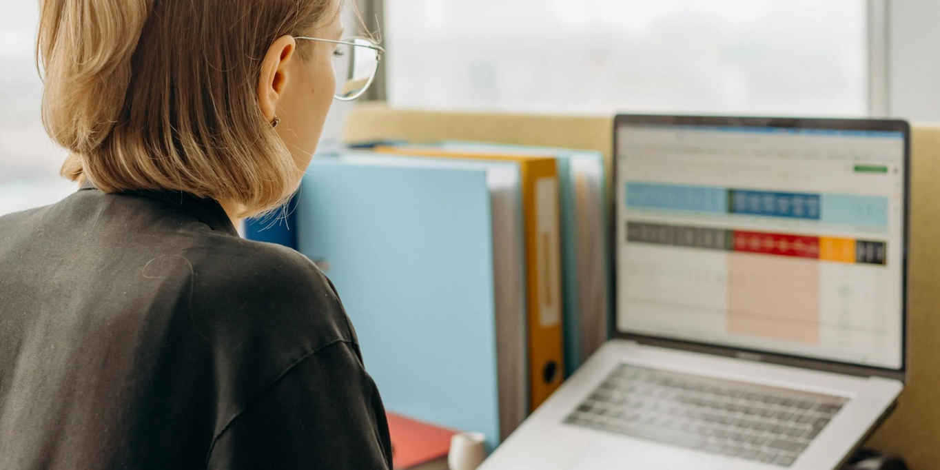 Transforming Data Insights in the Technology Sector with Tableau
