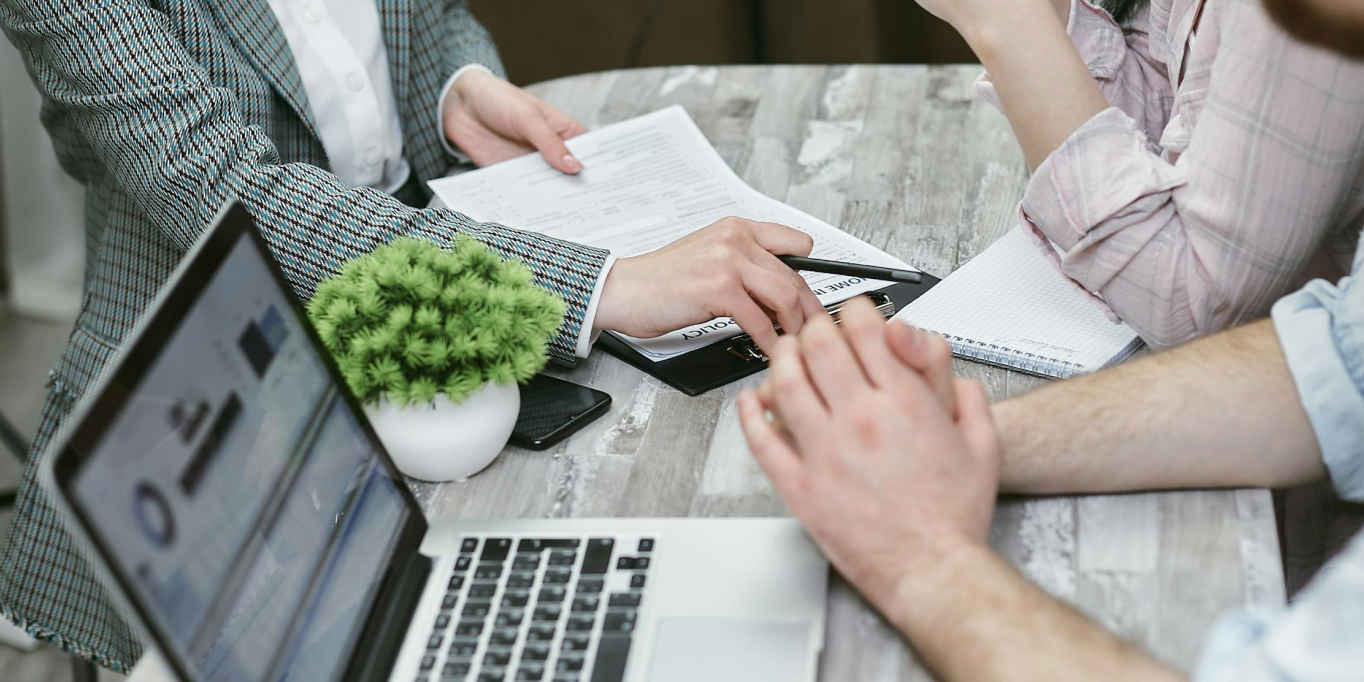 Empowering Agents and Revolutionizing Customer Experience in the Insurance Industry
